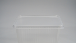 COUVERCLE RECTANGULAIRE EN PLASTIQUE TRANSPARENT - 180