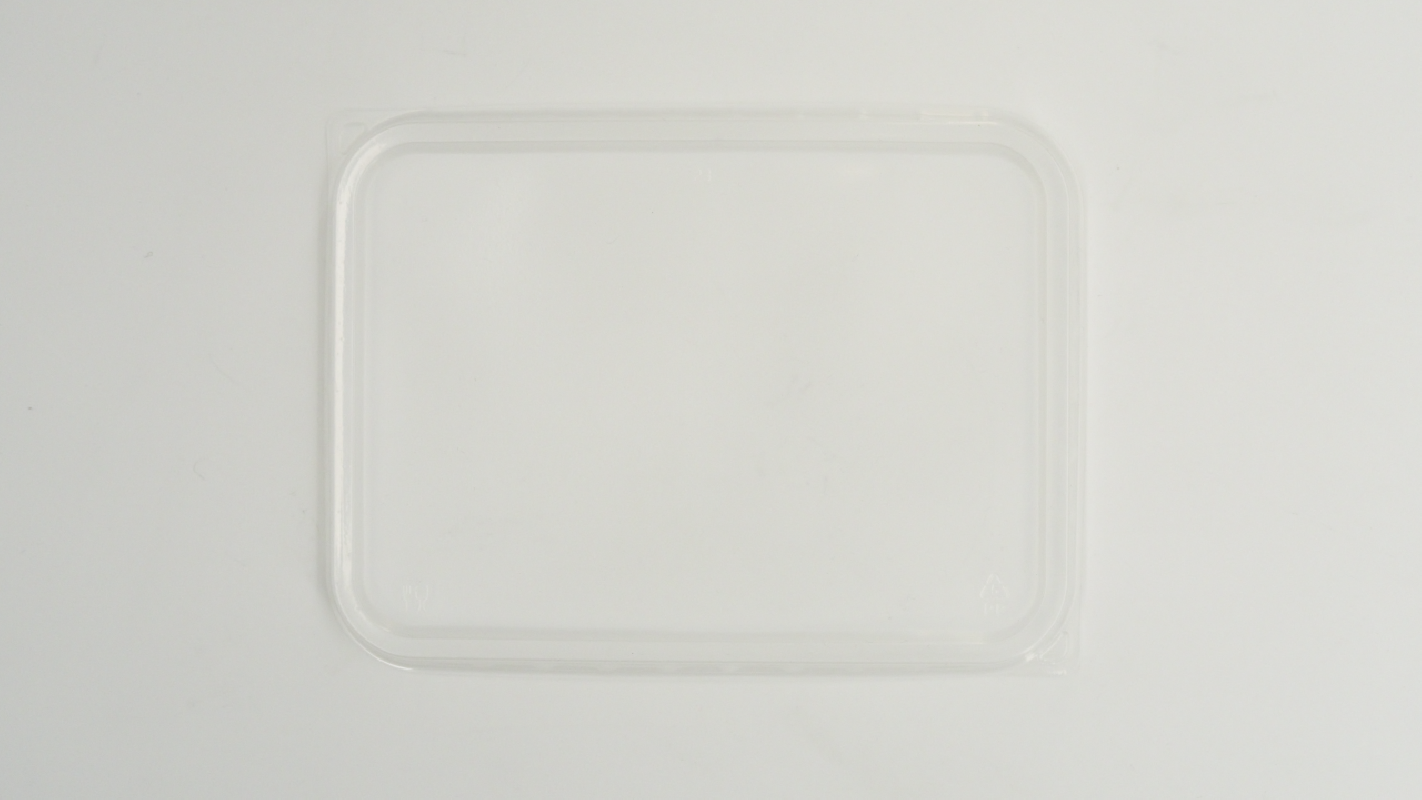 COUVERCLE RECTANGULAIRE EN PLASTIQUE TRANSPARENT - 180