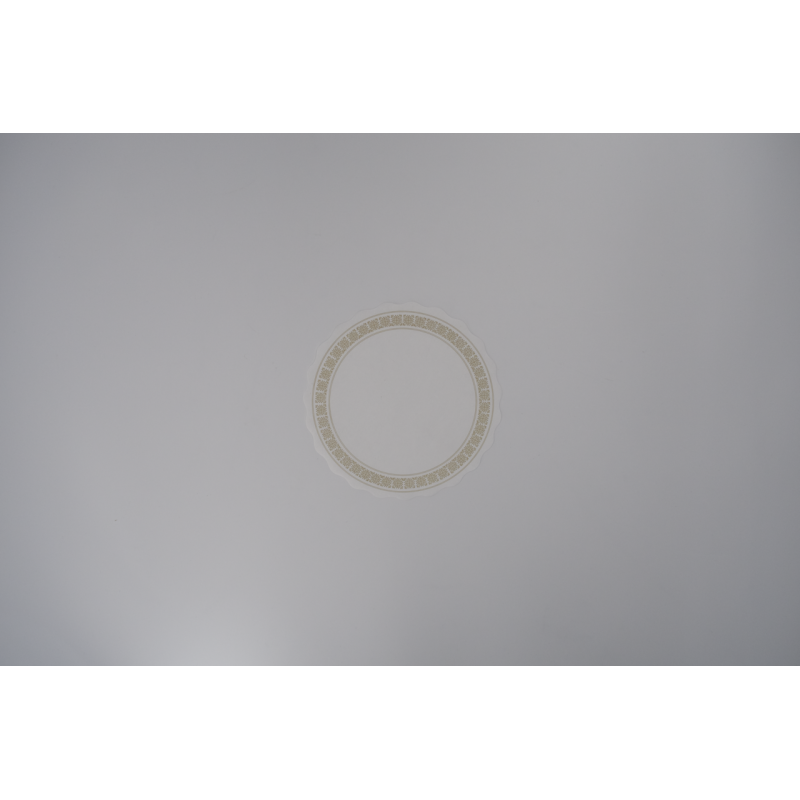 DENTELLE BORDS OR EN PAPIER